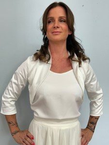 80357 Stretschsatinbolero, long (2)
